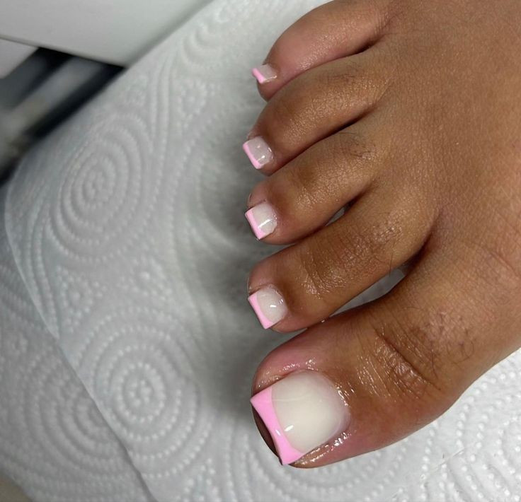 Paris Sarajevo #sarajevo Ojačavanje noktiju Ojačavanje prirodnih noktiju gelom - noge