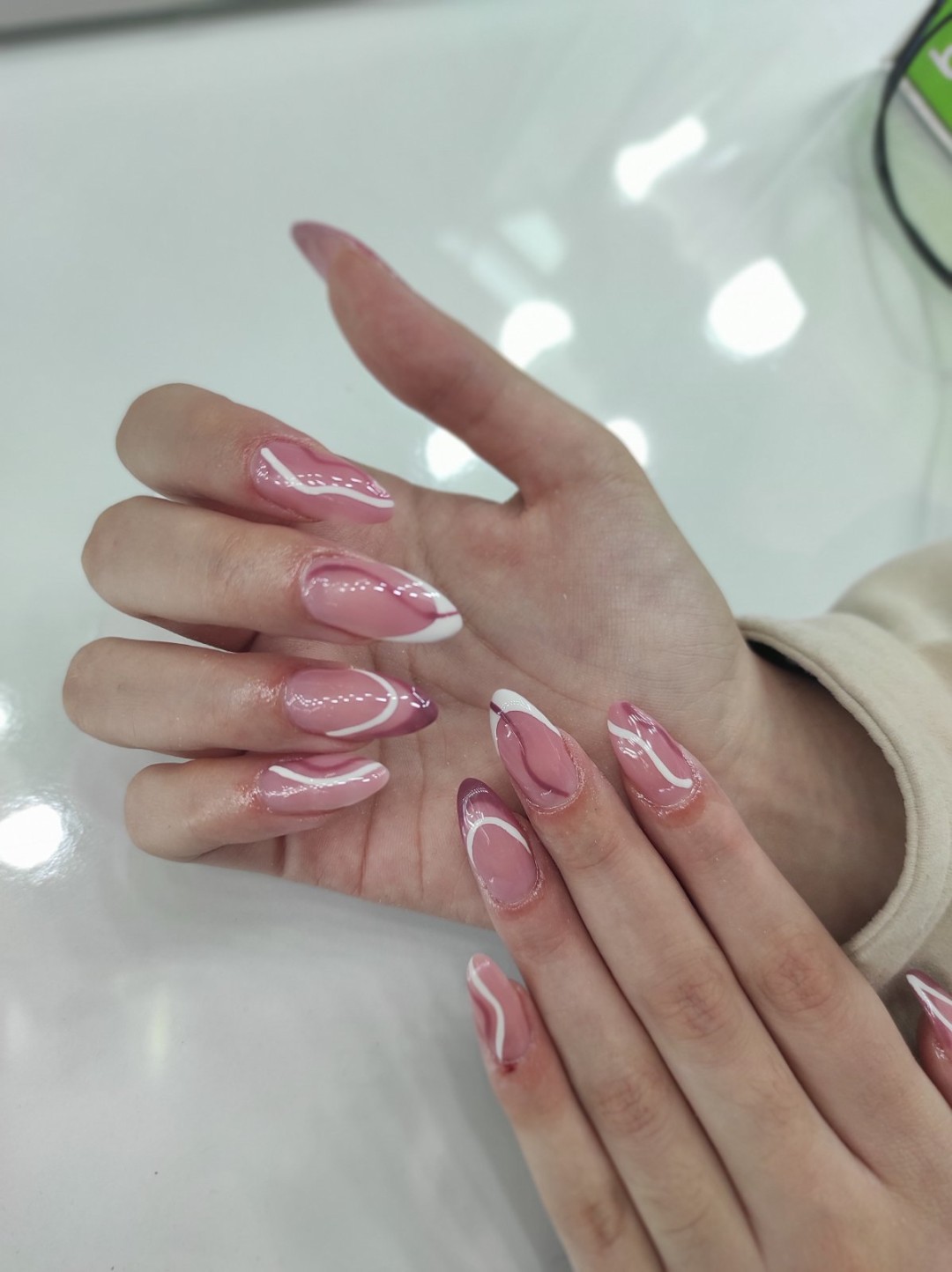 Scandal Beauty Lounge #sarajevo Nadogradnja noktiju Nadogradnja noktiju tipsama