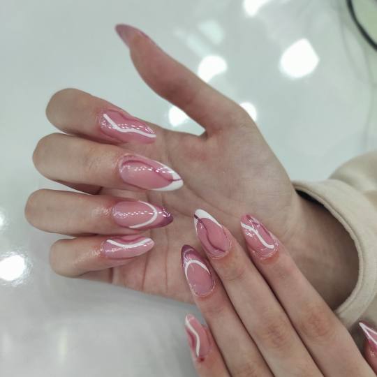 Scandal Beauty Lounge #sarajevo Nadogradnja noktiju Nadogradnja noktiju tipsama