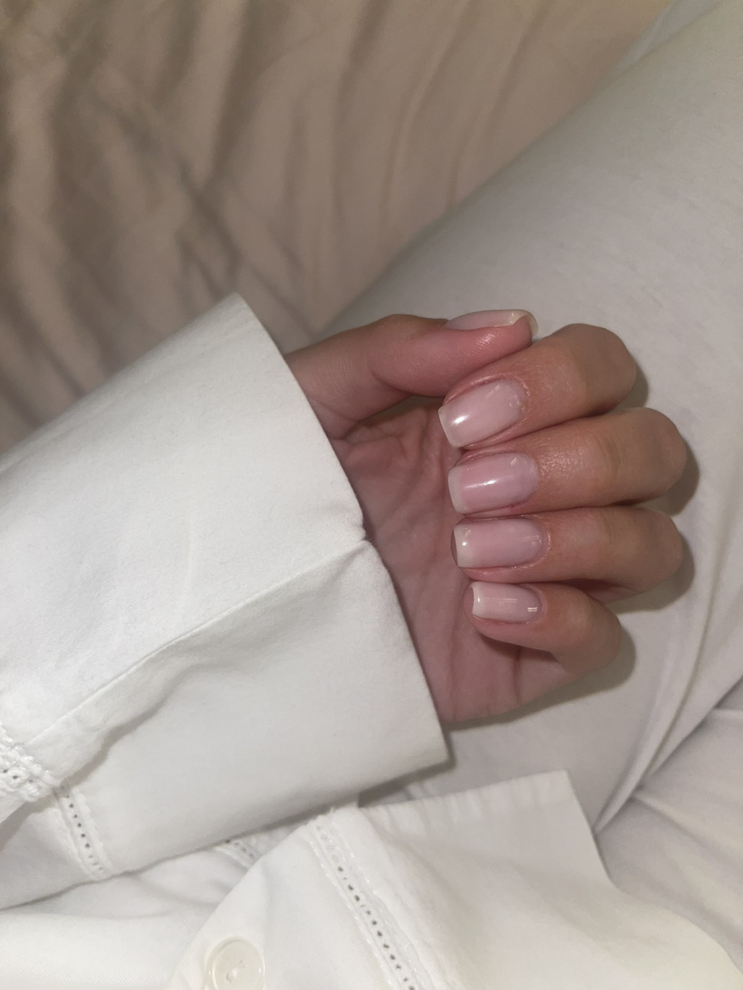 Trajni lak - ruke - La Vie beauty centar, Sarajevo Gel lak Nokti Gel lak, Sarajevo, Centar - Stari Grad