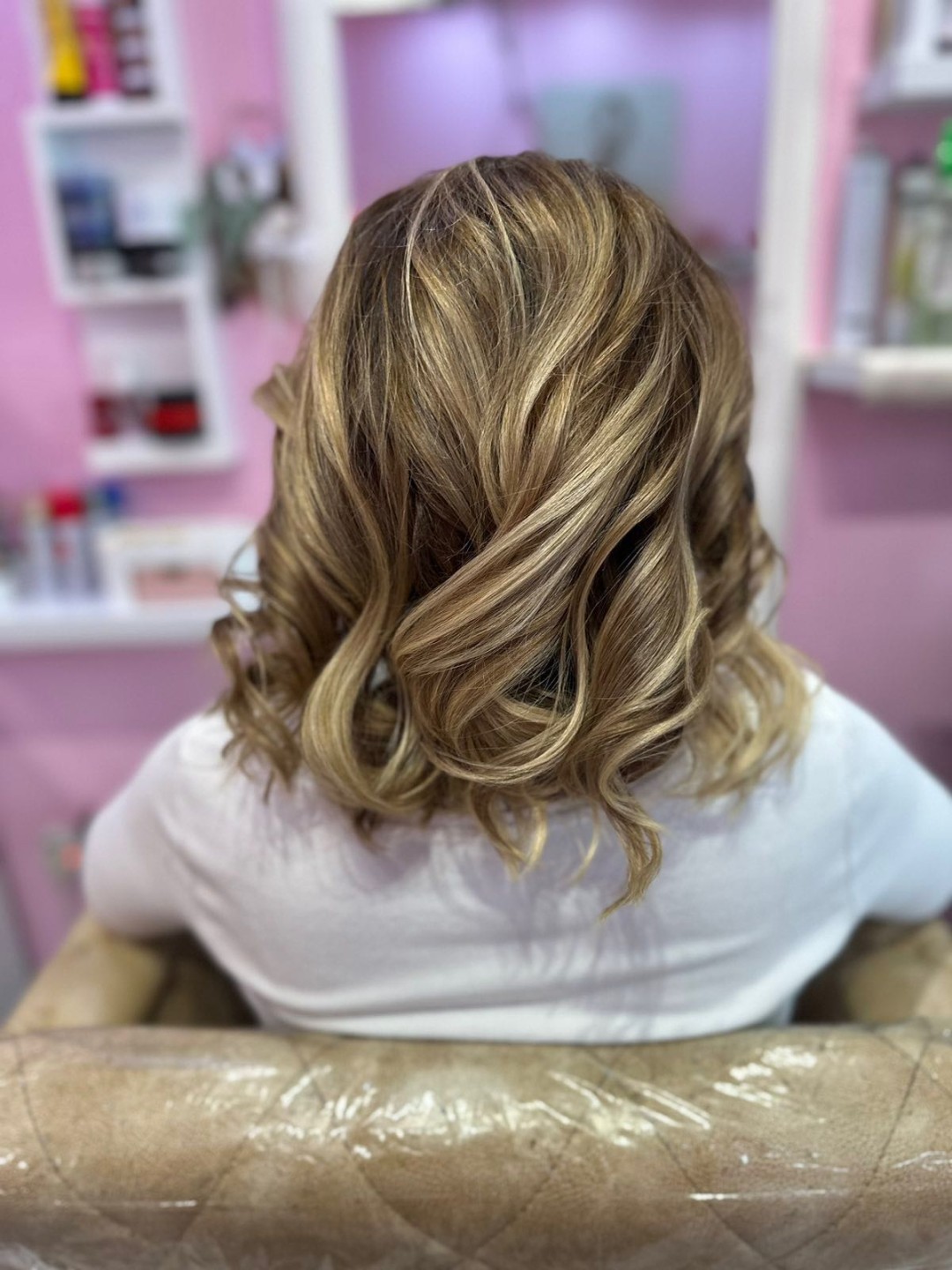 Poezija ljepote #sarajevo Pramenovi pramenovi sisanne preliv - kosa srednje dužine