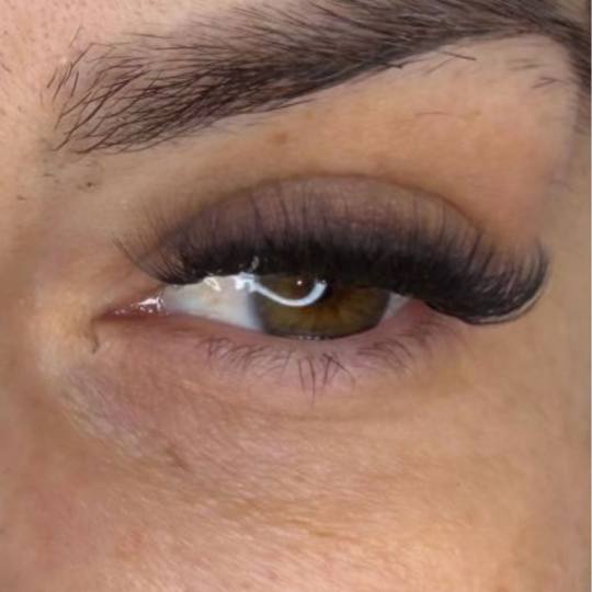 Poezija ljepote #sarajevo Nadogradnja trepavica Nadogradnja trepavica - ruski volumen