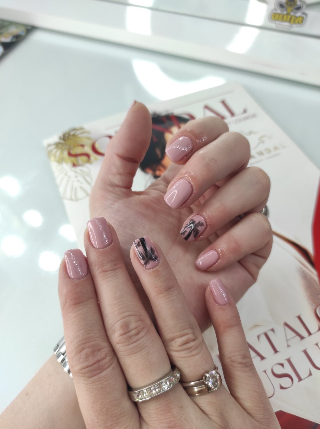 Scandal Beauty Lounge #sarajevo Gel lak Trajni lak / gel - ruke