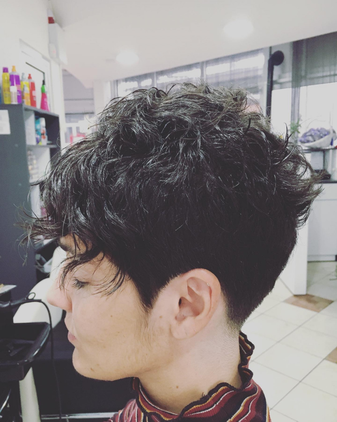 Žensko šišanje - kratka kosa - Frisco, Sarajevo Žensko šišanje Frizerski saloni Žensko šišanje, Sarajevo, Centar - Stari Grad