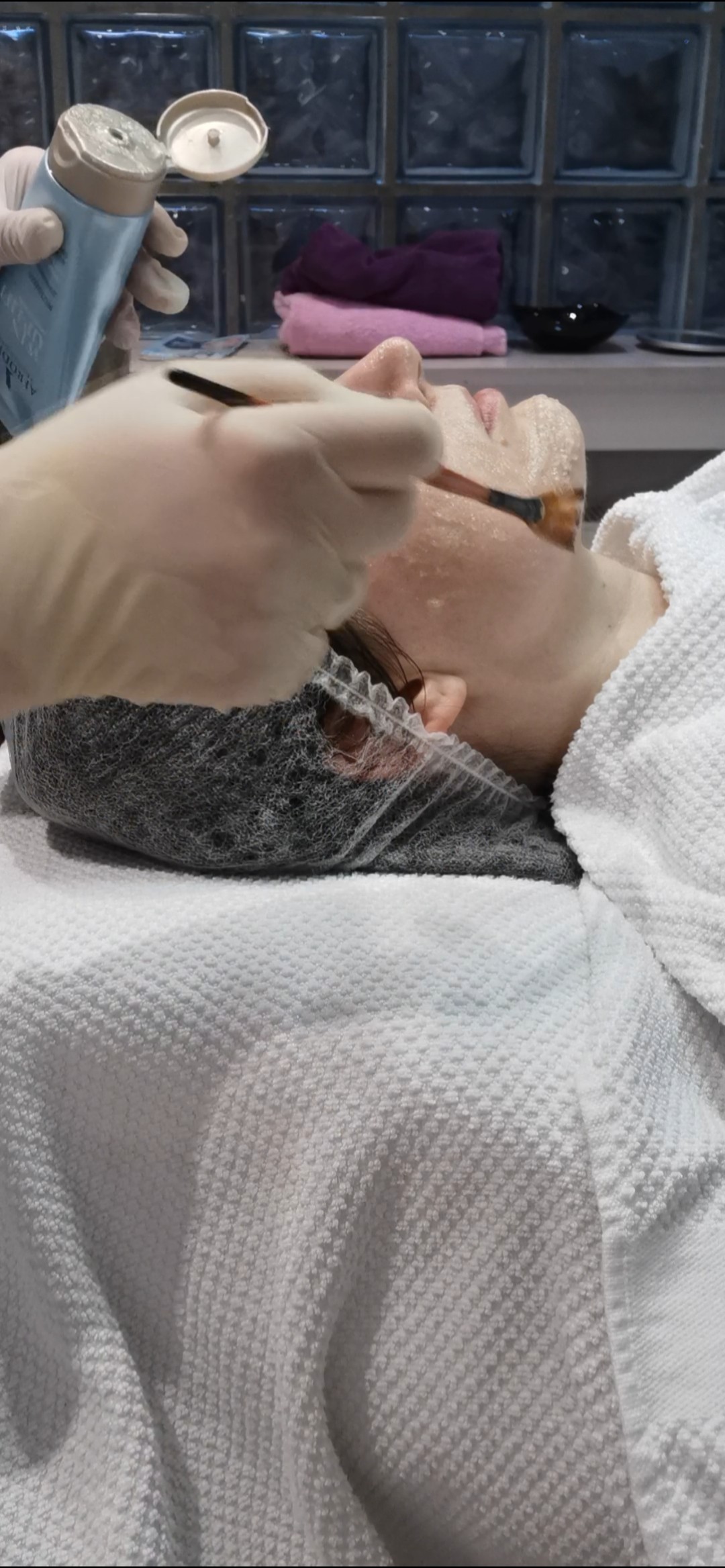 ABC Cosmetic #sarajevo Tretman lica Aromaterapija lica + fito maska + anti age masaža