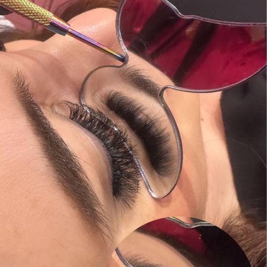 Poezija ljepote #sarajevo Nadogradnja trepavica Nadogradnja trepavica - ruski volumen