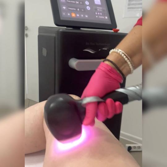 Laser Beauty Studio #visoko Laserska epilacija Laserska epilacija cijelih nogu - za dame