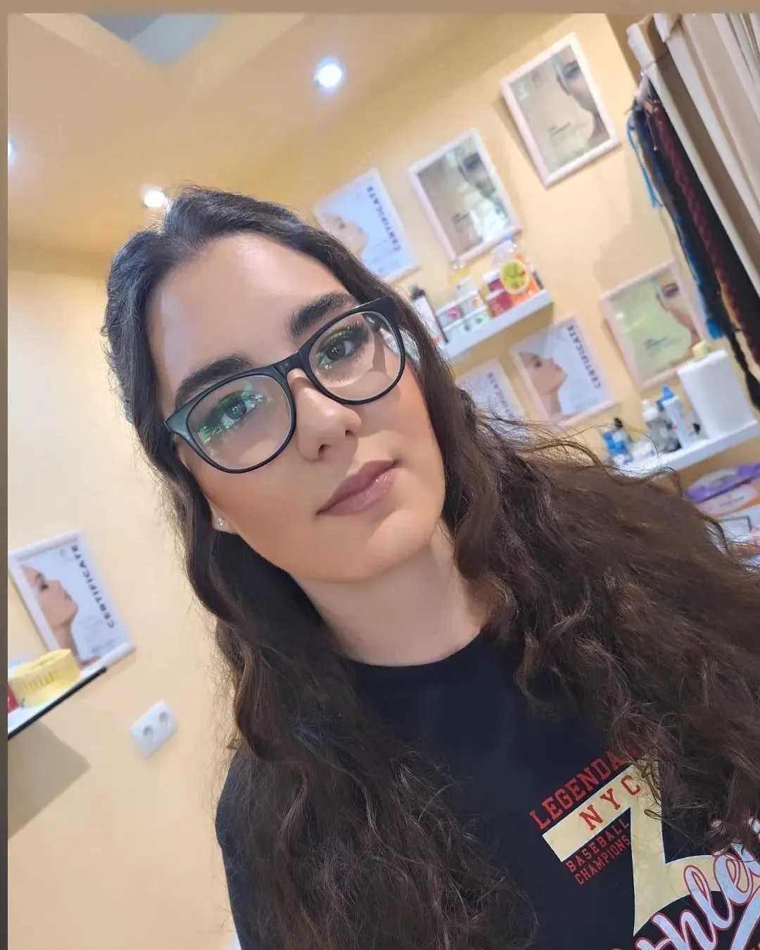 Poezija ljepote #sarajevo Svečane i frizure za svadbu Svečana frizura + profesionalno šminkanje