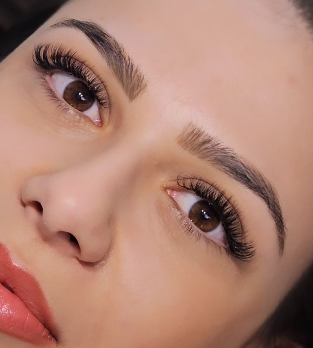 Studio S #banjaluka Nadogradnja trepavica Nadogradnja svilenih trepavica - mix