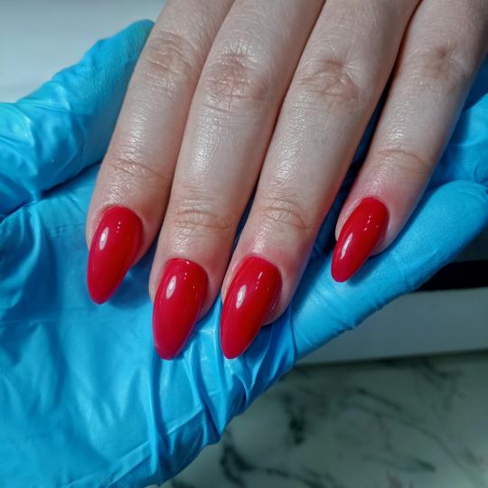 Lovely Em salon & head spa usluga