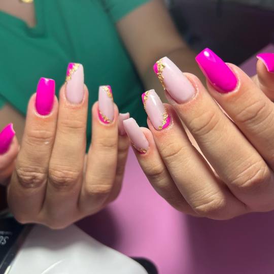 Poezija ljepote #sarajevo Ojačavanje noktiju Gel na prirodne nokte - boja