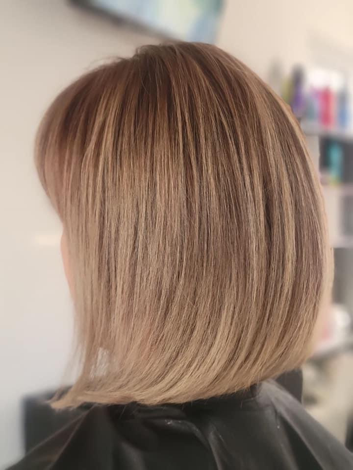 Žensko šišanje - kosa srednje dužine - Frisco, Sarajevo Žensko šišanje Frizerski saloni Žensko šišanje, Sarajevo, Centar - Stari Grad