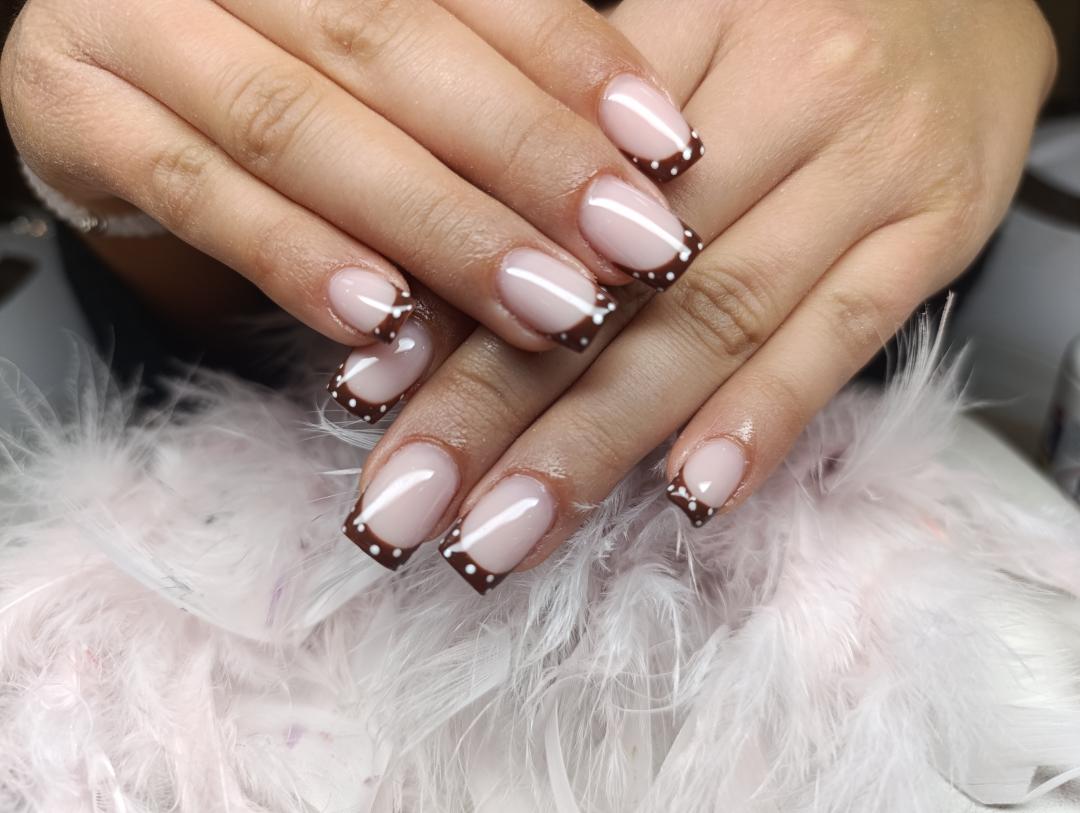 Korekcija tuđeg rada - Studio Relax, Kozarska Dubica Korekcija noktiju Nokti Korekcija noktiju, Kozarska Dubica, Centar