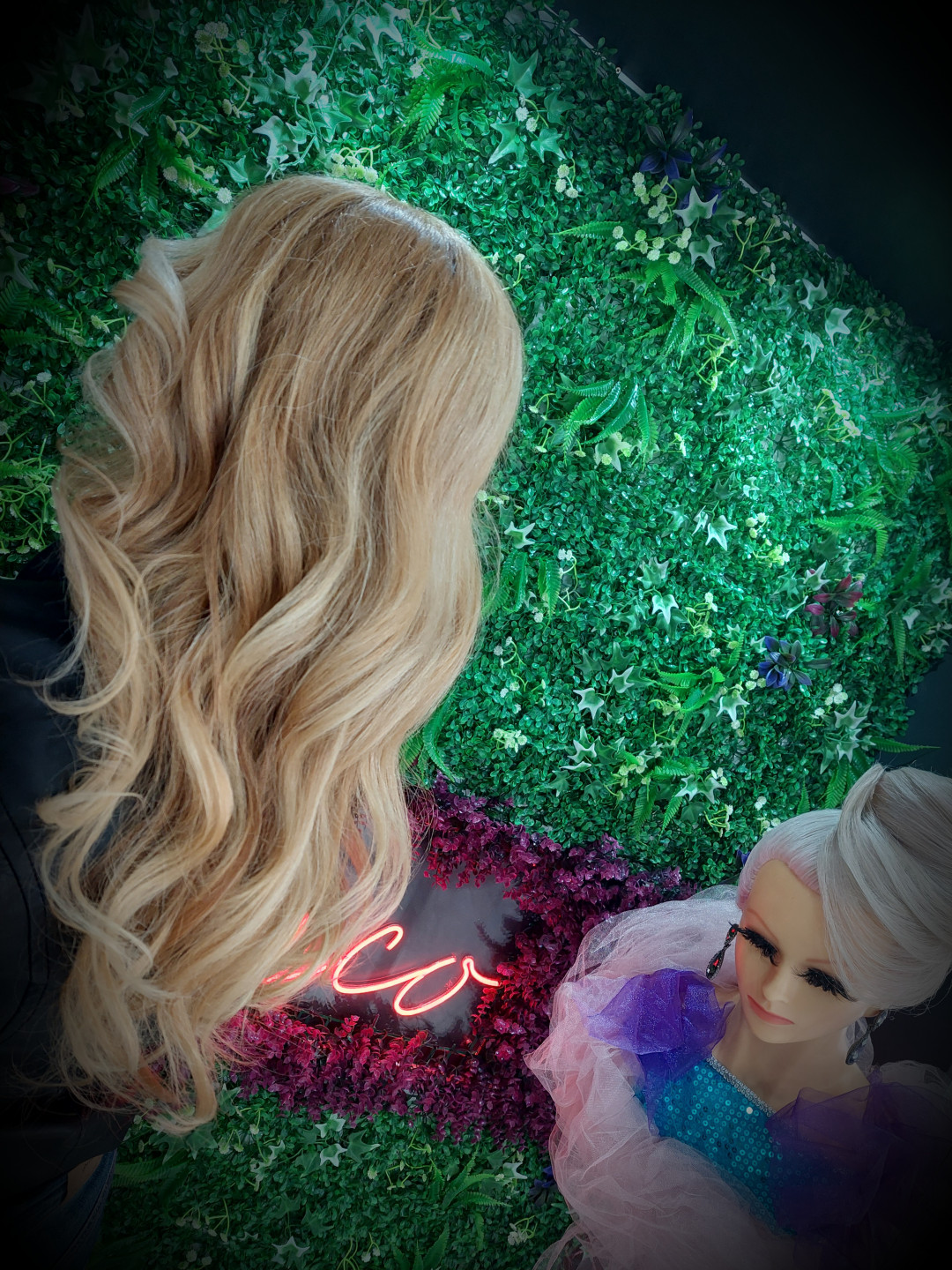 Frisco #sarajevo Svečane i frizure za svadbu Lokne na figaro - ekstra duga kosa