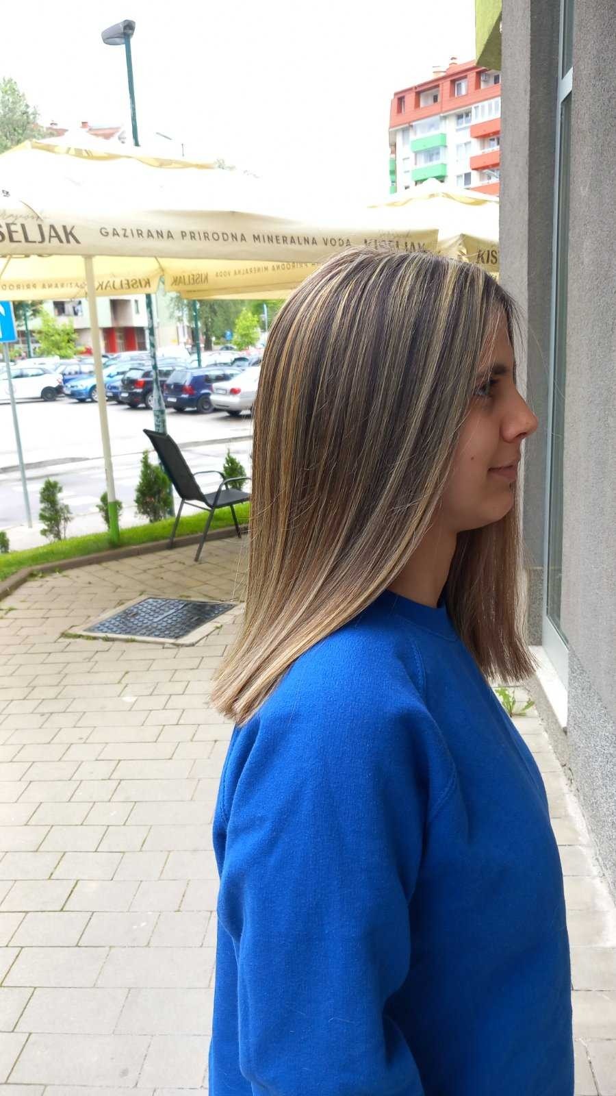 Poezija ljepote #sarajevo Farbanje kose Povrsinski pramenovi na foliju + žensko šišanje + feniranje - srednje duga kosa