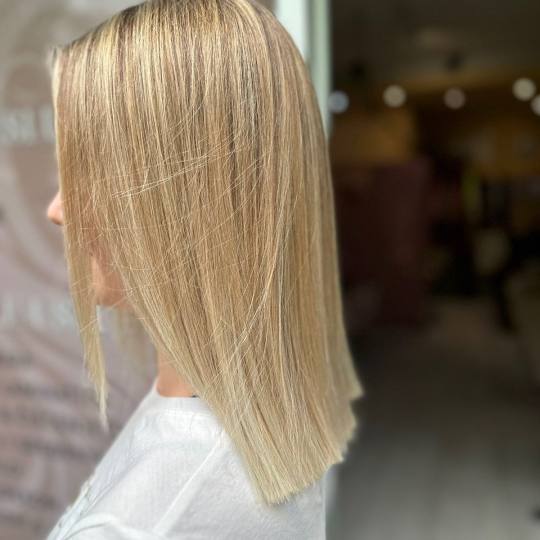 Poezija ljepote #sarajevo Pramenovi pramenovi sisanne preliv - kosa srednje dužine