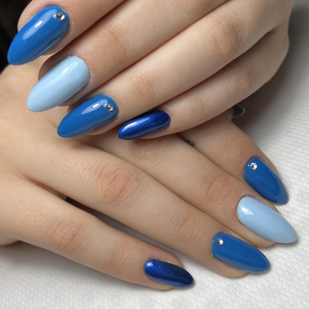 La Crème Beauty Studio #sarajevo Lakiranje noktiju Trajni lak - L dužina