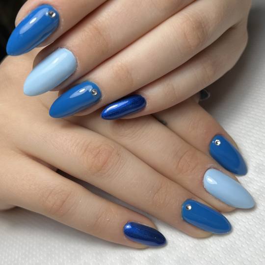 La Crème Beauty Studio #sarajevo Lakiranje noktiju Trajni lak - L dužina