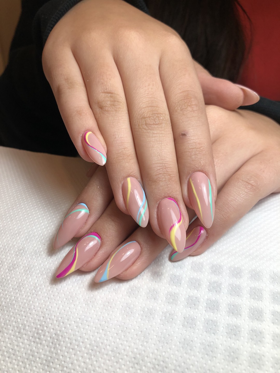 La Crème Beauty Studio #sarajevo Lakiranje noktiju Gel - L dužina noktiju