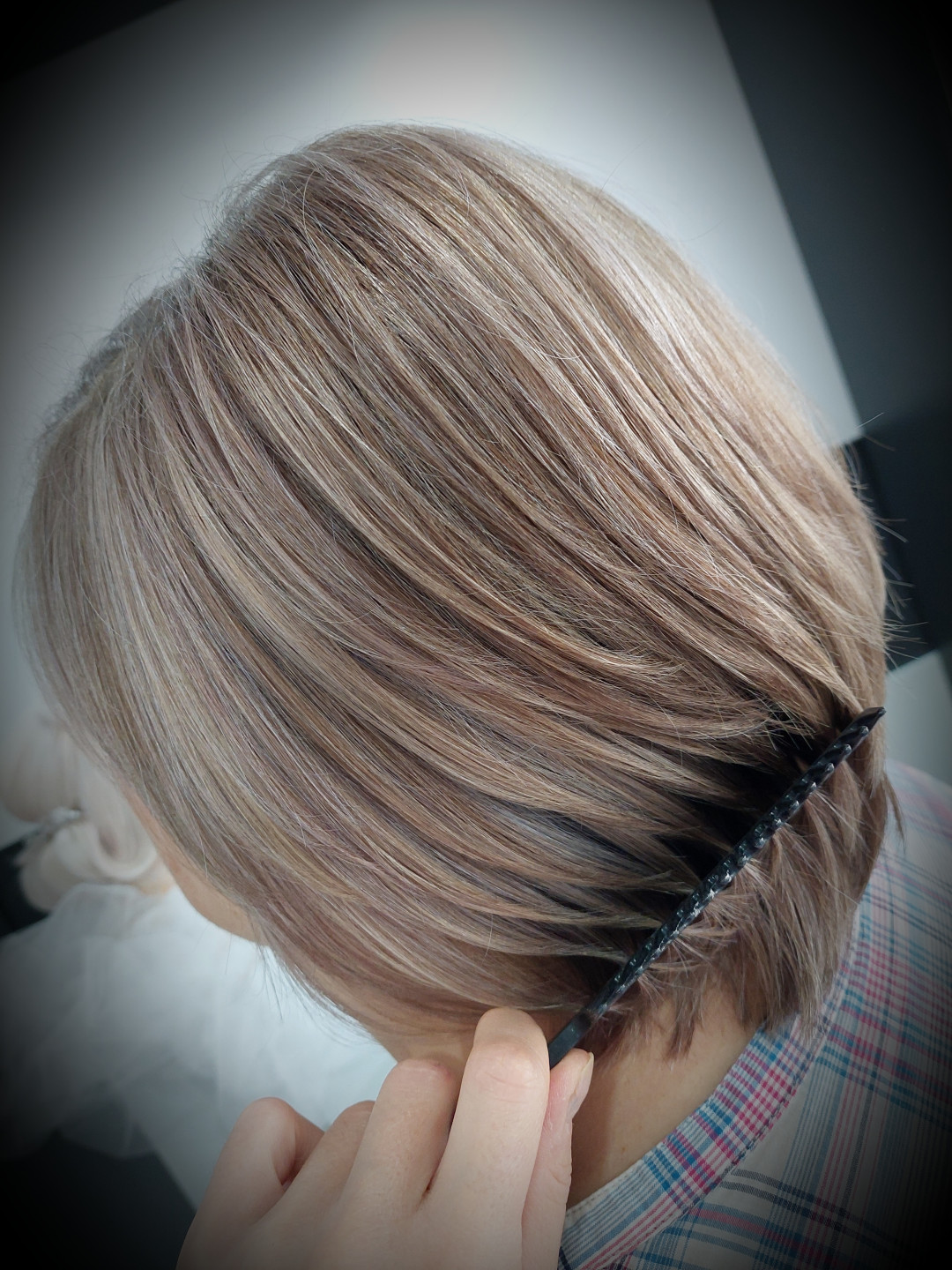 Preliv - kosa srednje dužine - Frisco, Sarajevo Farbanje kose Frizerski saloni Farbanje kose, Sarajevo, Centar - Stari Grad