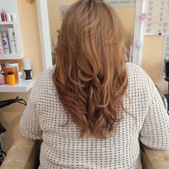 Poezija ljepote #sarajevo Farbanje kose Preliv - kosa srednje dužine