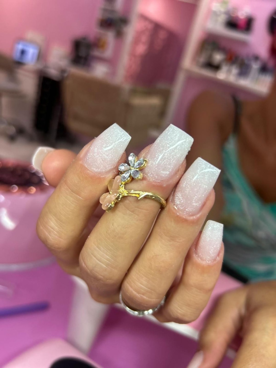 Poezija ljepote #sarajevo Nadogradnja noktiju Nadogradnja noktiju tipsama - french / ombre