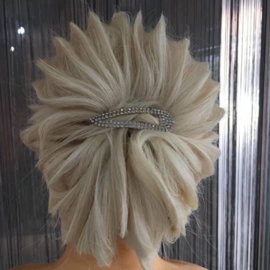 Frisco #sarajevo Svečane i frizure za svadbu Svečana frizura složena - kratka kosa