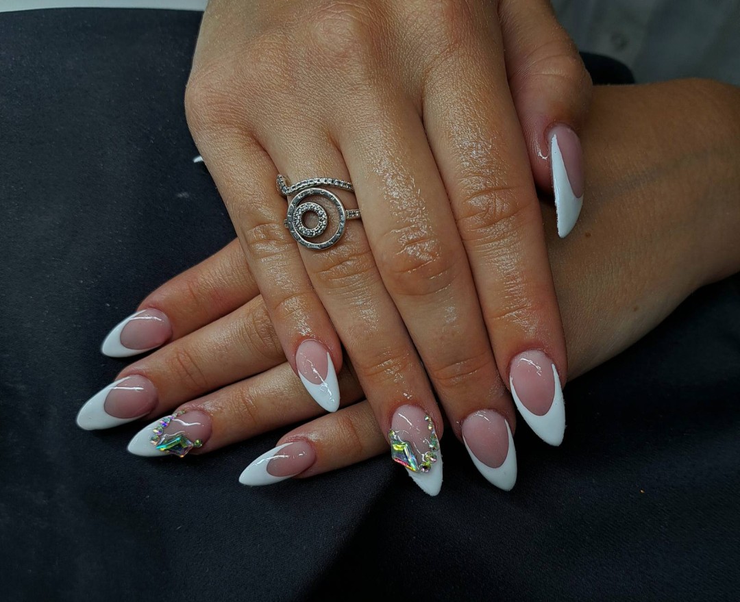 Allure #sarajevo Nadogradnja noktiju Nadogradnja noktiju - all inclusive