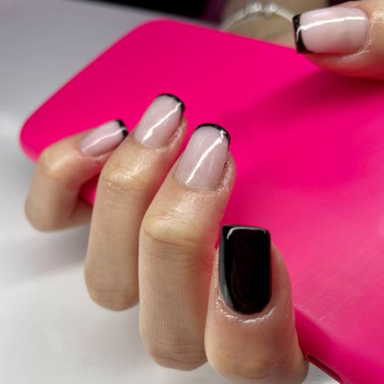 AEsthetic Bar Academy usluga