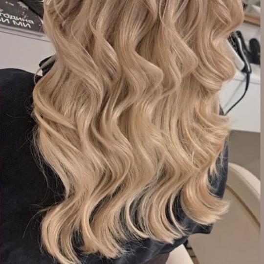 Garava Beauty Studio #banjaluka Feniranje i stilizovanje Feniranje na talase - kosa srednje dužine