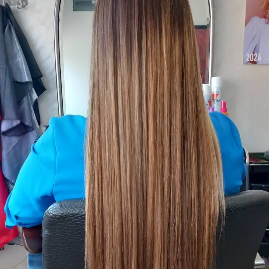 Snježana #sarajevo Feniranje i stilizovanje Feniranje - duga kosa