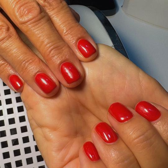 Prestige Beauty salon #sarajevo Manikir Trajni lak - S dužina