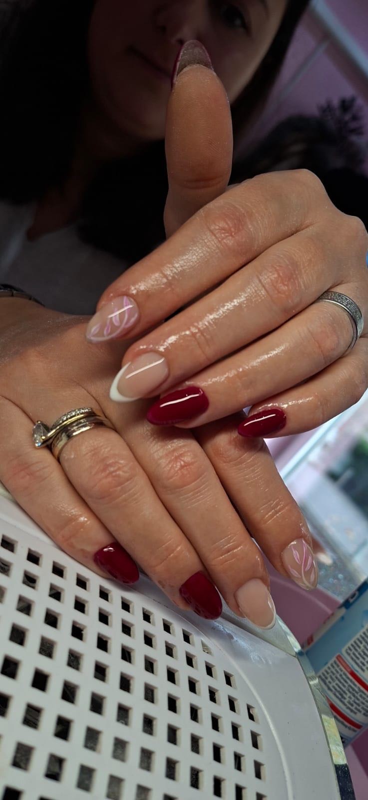 Poezija ljepote #sarajevo Ojačavanje noktiju Gel na prirodne nokte - boja