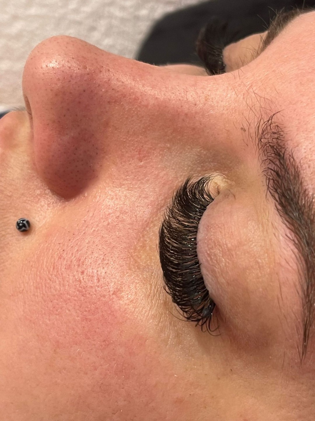 Poezija ljepote #sarajevo Nadogradnja trepavica Nadogradnja trepavica - ruski volumen