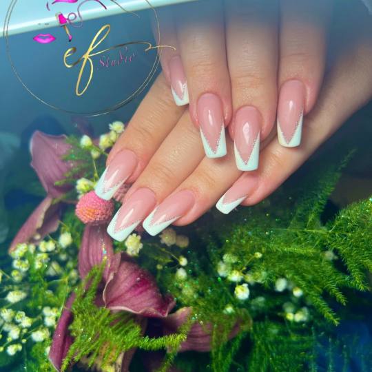 Studio ef #sarajevo Nadogradnja noktiju Nadogradnja noktiju tipsama -kratki nokti