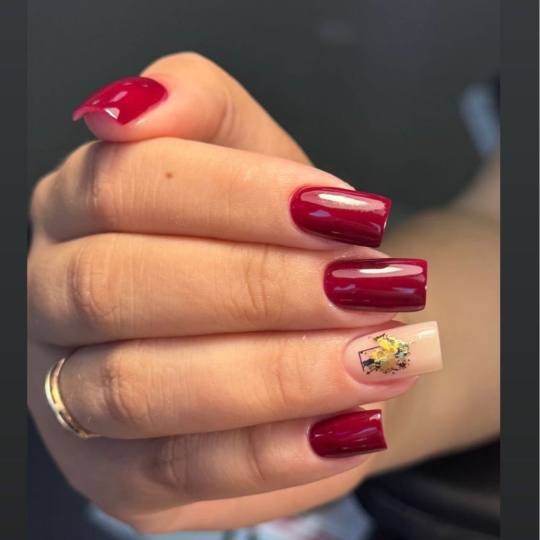 Poezija ljepote #sarajevo Nadogradnja noktiju Nadogradnja noktiju tipsama - french / ombre