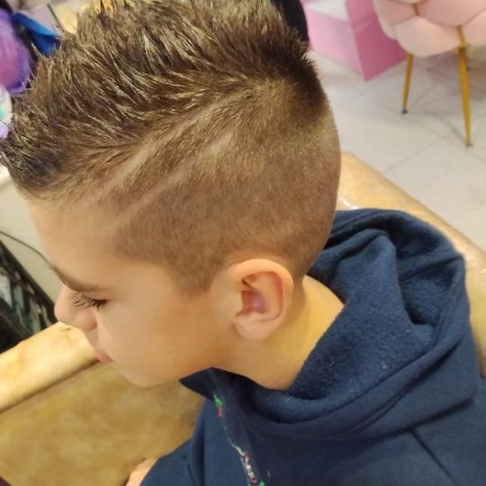 Poezija ljepote #sarajevo Berberin Dječije muško šišanje Muški frizeri