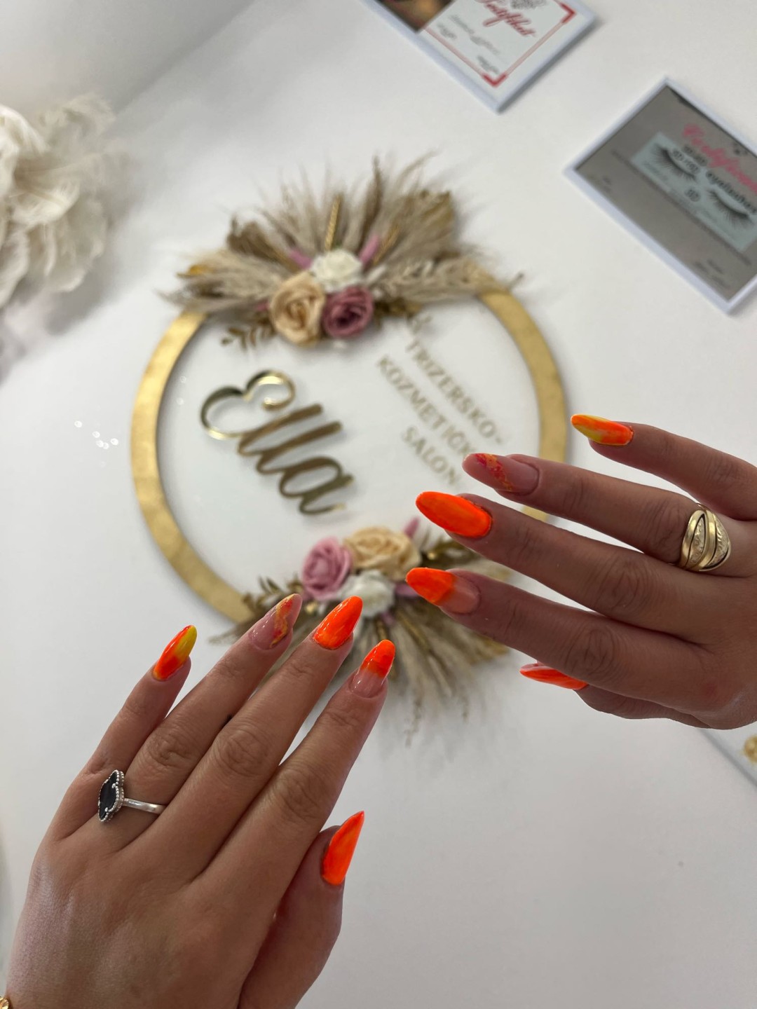 Ella #modrica Izlivanje noktiju Nadogradnja noktiju - M dužina