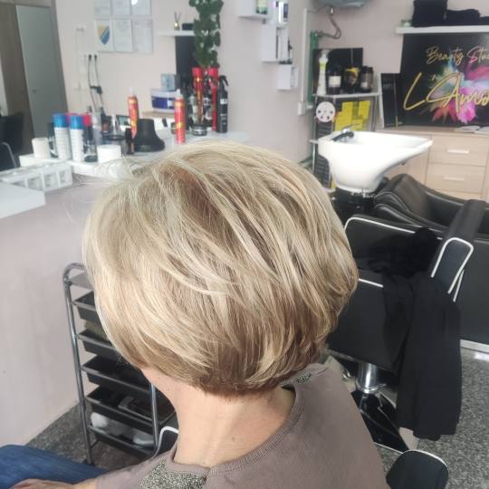 L'Amour beauty studio usluga