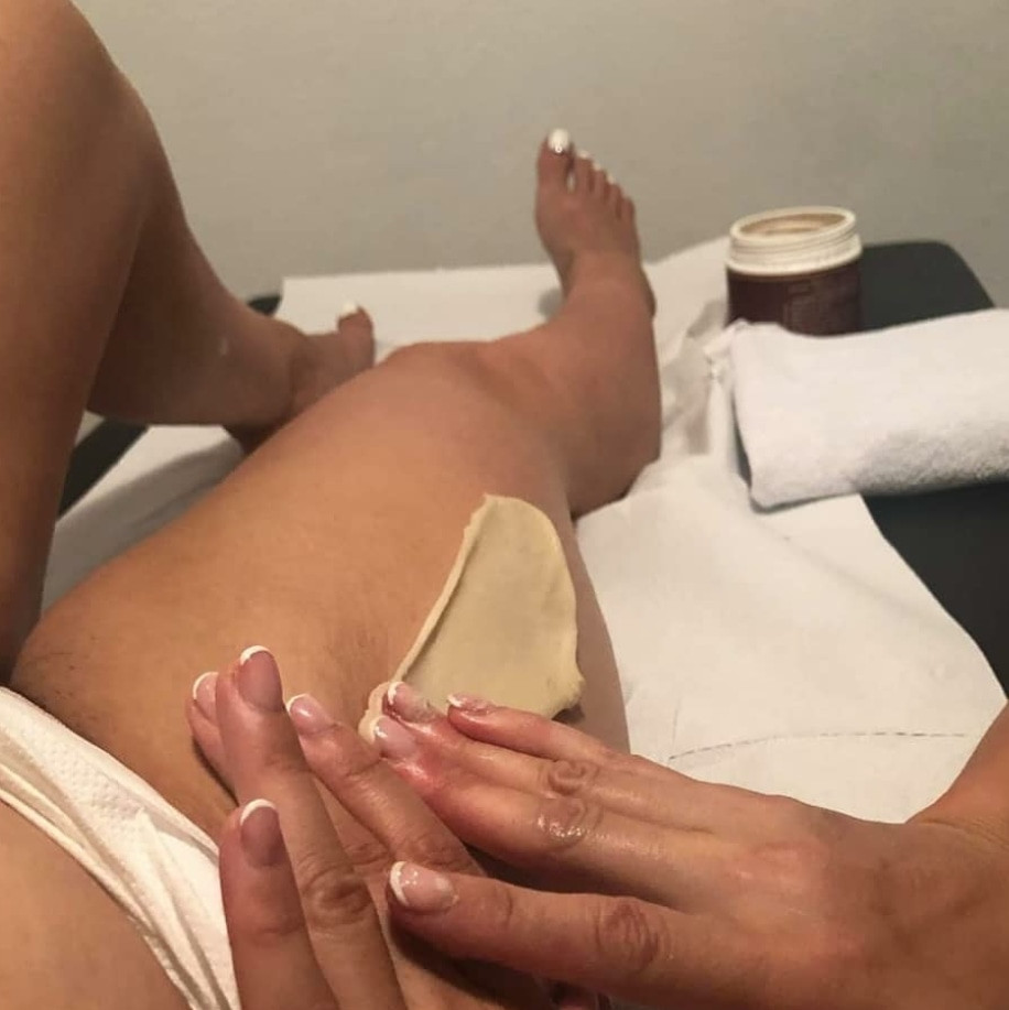 Kuća ljepote Djenna #sarajevo Depilacija šećernom pastom Depilacija nogu šećernom pastom