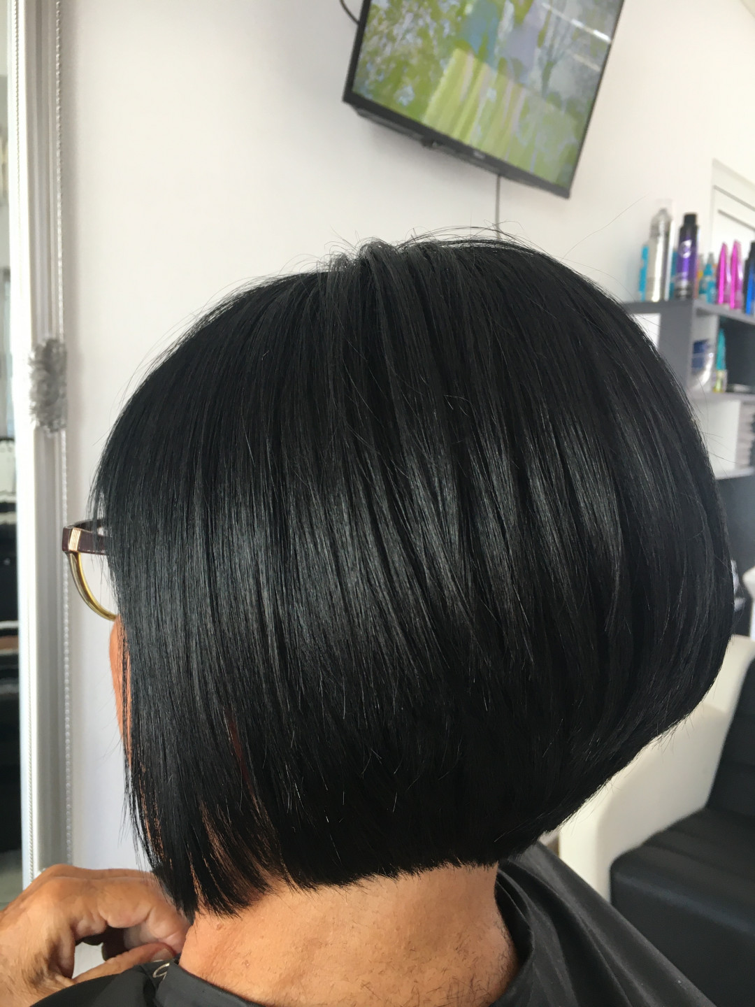 Žensko šišanje - kratka kosa - Frisco, Sarajevo Žensko šišanje Frizerski saloni Žensko šišanje, Sarajevo, Centar - Stari Grad