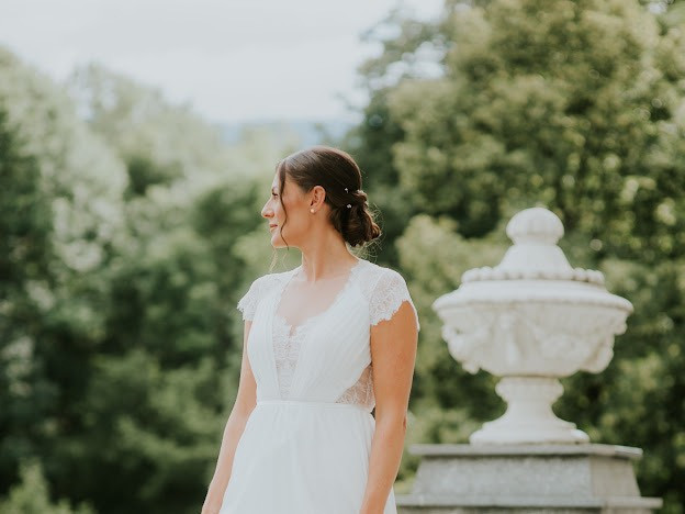 Frisco #sarajevo Svečane i frizure za svadbu Frizure za mlade - ekstra duga kosa