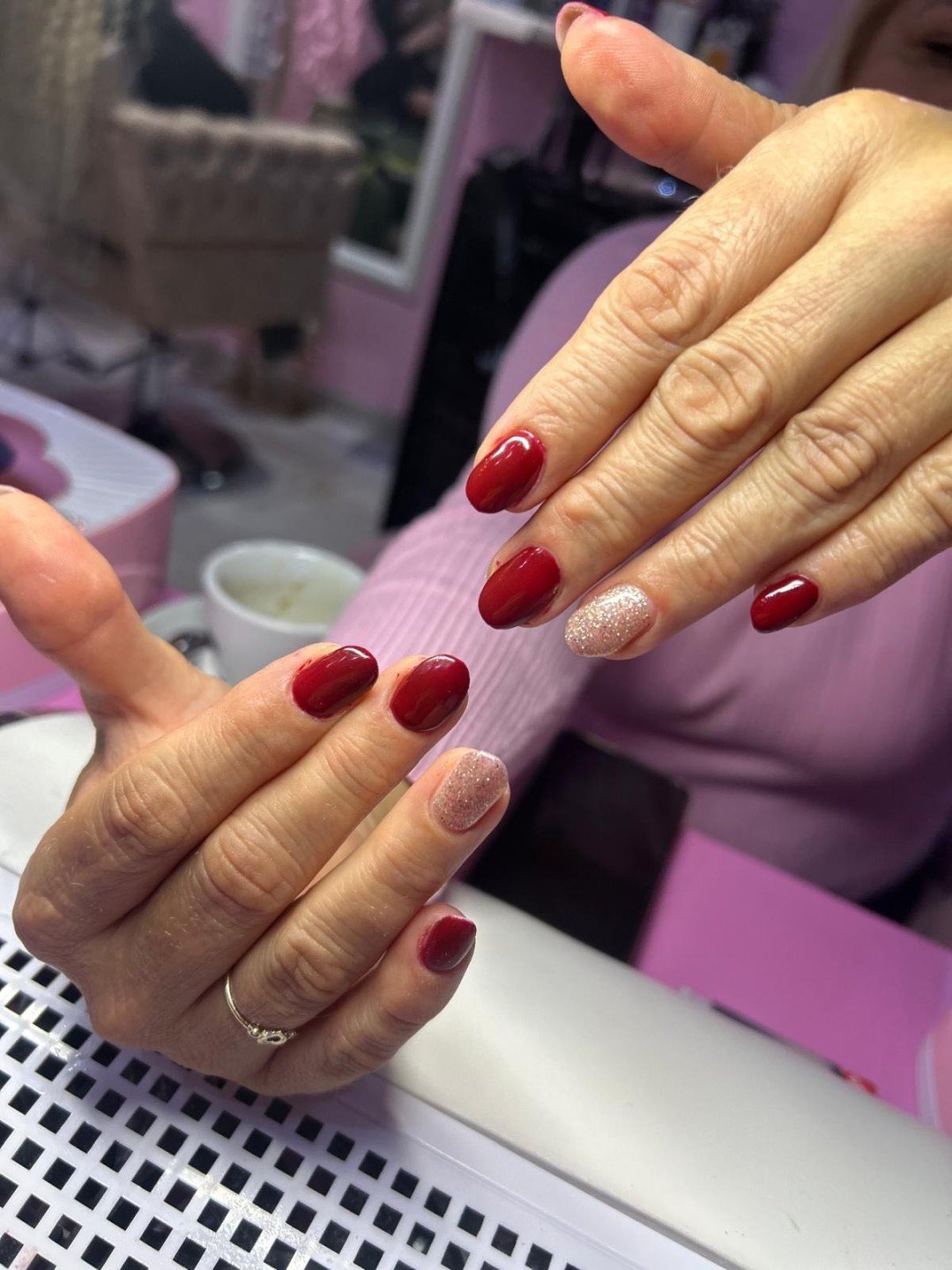 Poezija ljepote #sarajevo Ojačavanje noktiju Gel na prirodne nokte - boja