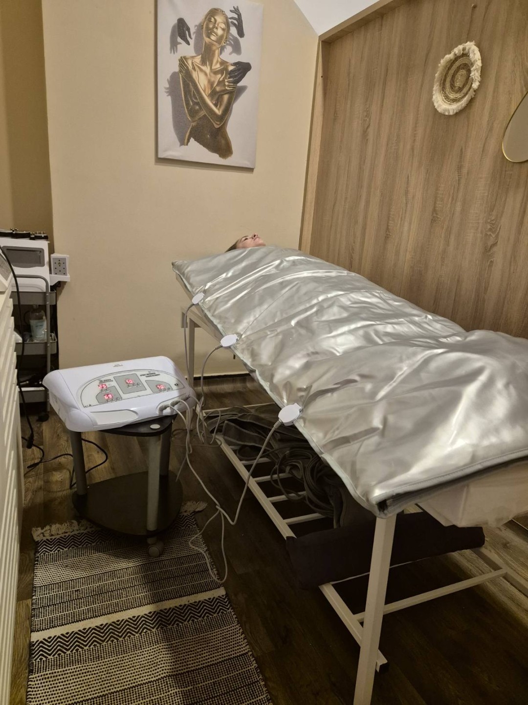 Health Care Koncept #sarajevo Tretmani tijela Termo deka - 45 minuta