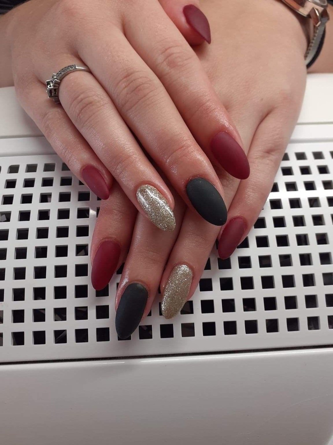 Poezija ljepote #sarajevo Ojačavanje noktiju Gel na prirodne nokte - boja