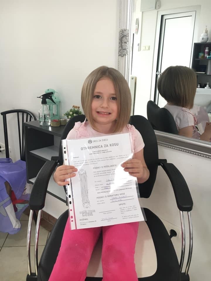 Žensko šišanje - kratka kosa - Frisco, Sarajevo Žensko šišanje Frizerski saloni Žensko šišanje, Sarajevo, Centar - Stari Grad