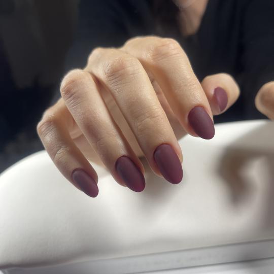 Kuća ljepote Djenna #sarajevo Gel lak Trajni lak - ruke