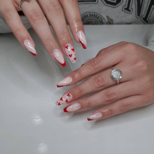 Top #sarajevo Nadogradnja noktiju Nadogradnja noktiju tipsama