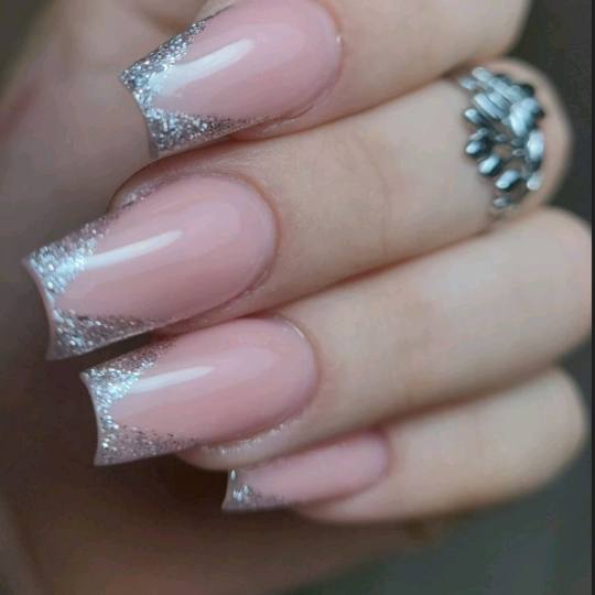 Studio S #banjaluka Izlivanje noktiju Izlivanje noktiju gelom - XL dužina