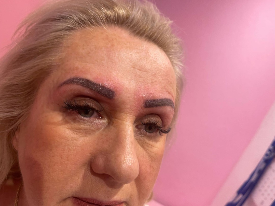 Poezija ljepote #sarajevo Trajna šminka Puder obrve